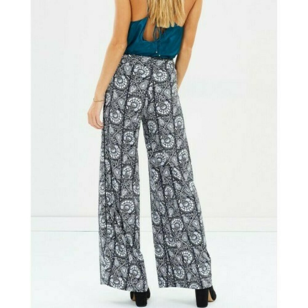 TIGERLILY Yolanthe Teal Satin Cami Top RRP$99 - Picture 10 of 15